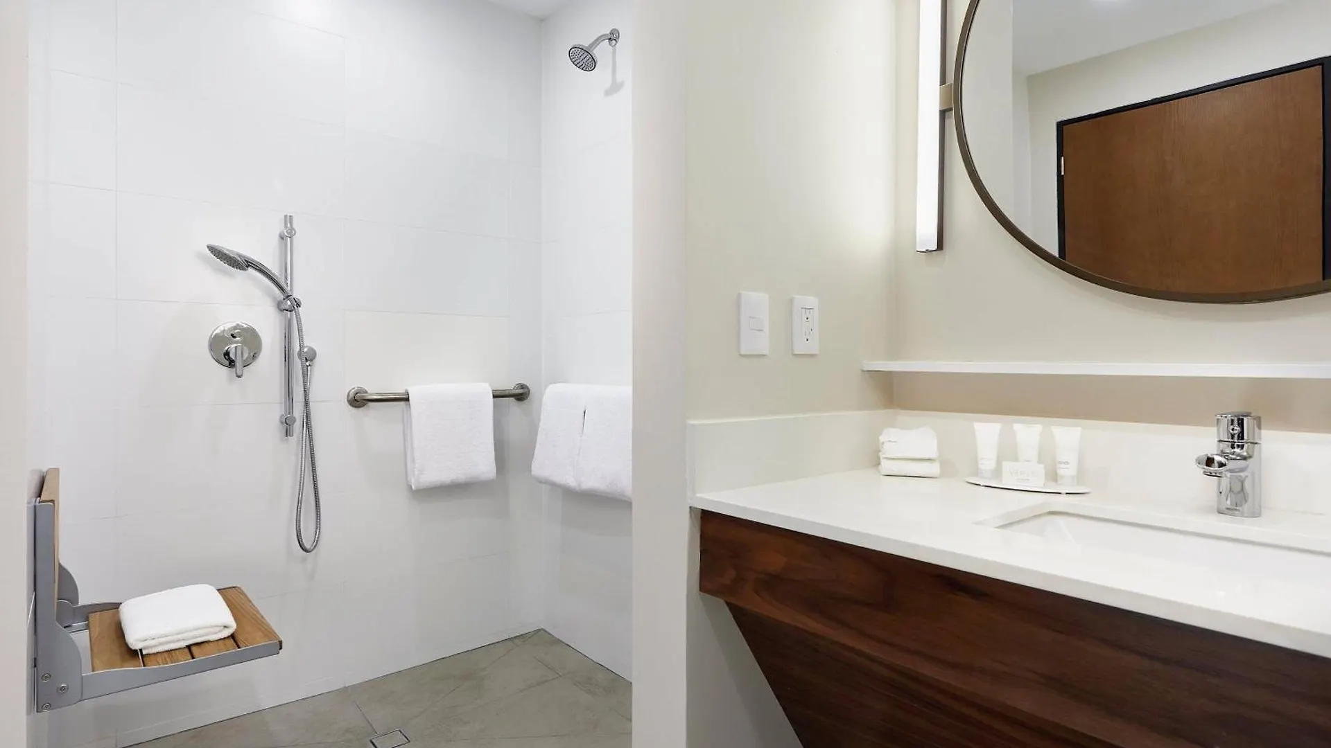 Fairfield Inn & Suites By Marriott Cancun Airport Alfredo V. Bonfil 4*,