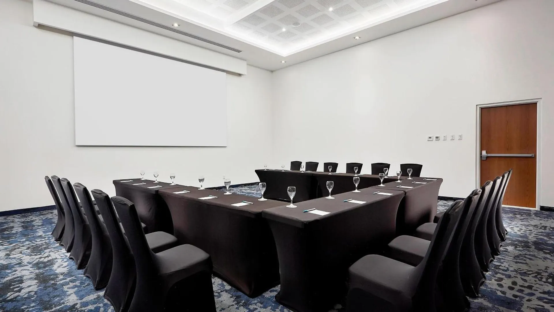 Fairfield Inn & Suites By Marriott Cancun Airport Alfredo V. Bonfil Hotel