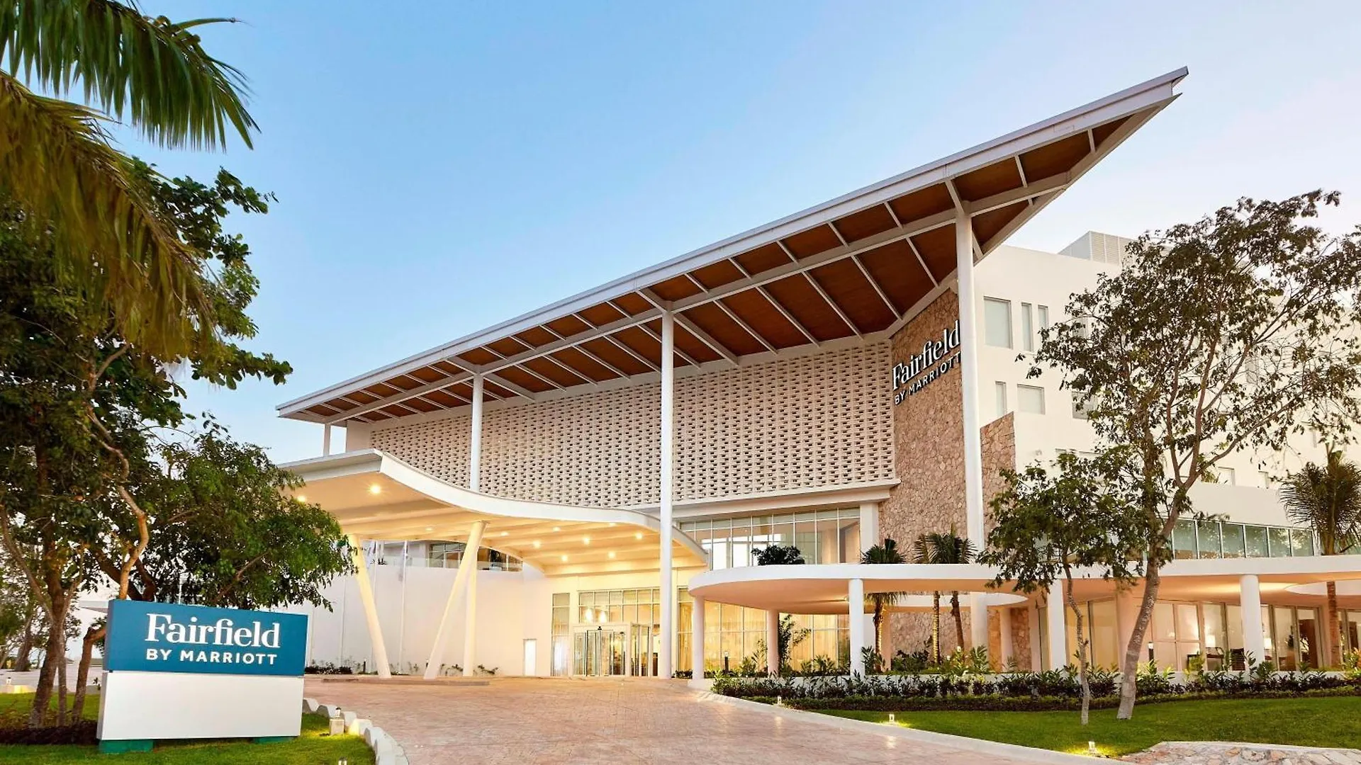 Fairfield Inn & Suites By Marriott Cancun Airport Alfredo V. Bonfil 4*,  Mexico