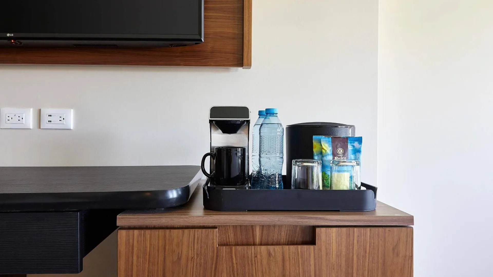 Fairfield Inn & Suites By Marriott Cancun Airport Alfredo V. Bonfil Otel